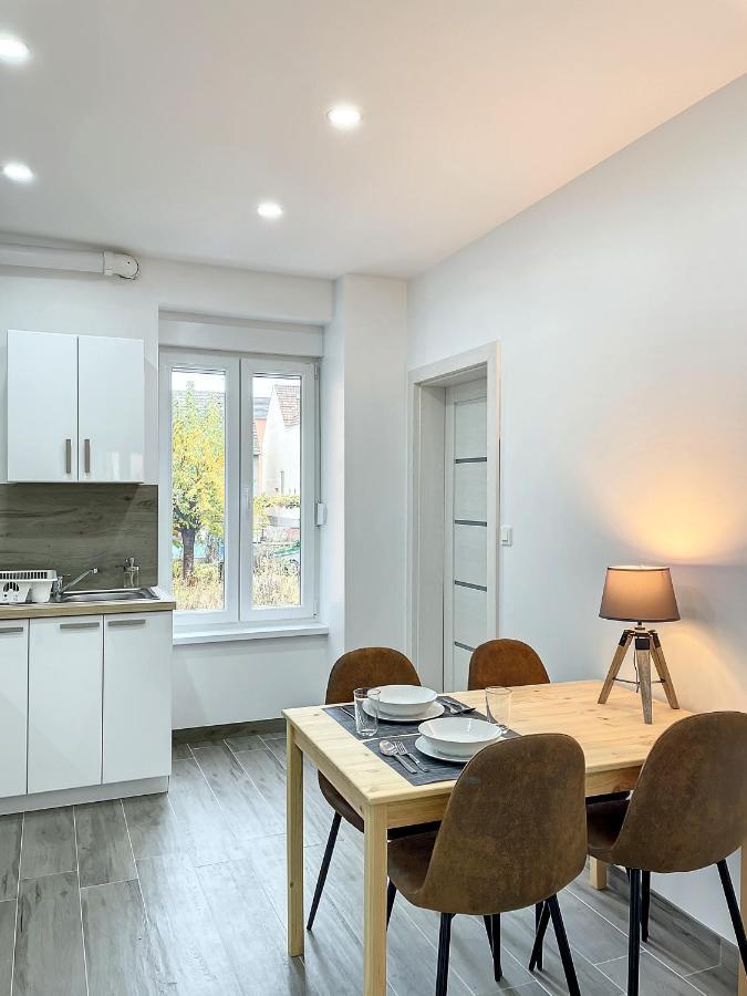 Em Life Colmar Apartment Luaran gambar